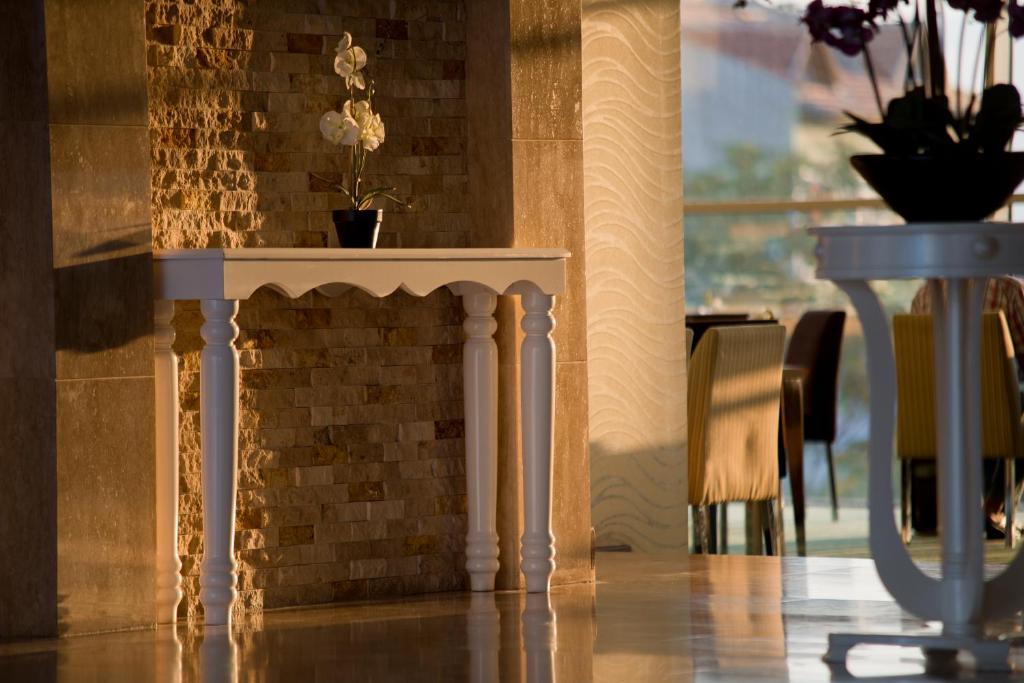 North Point Hotel Denizli  Bagian luar foto